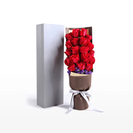 Fresh Flowers Classic Red Rose Gift Box 19