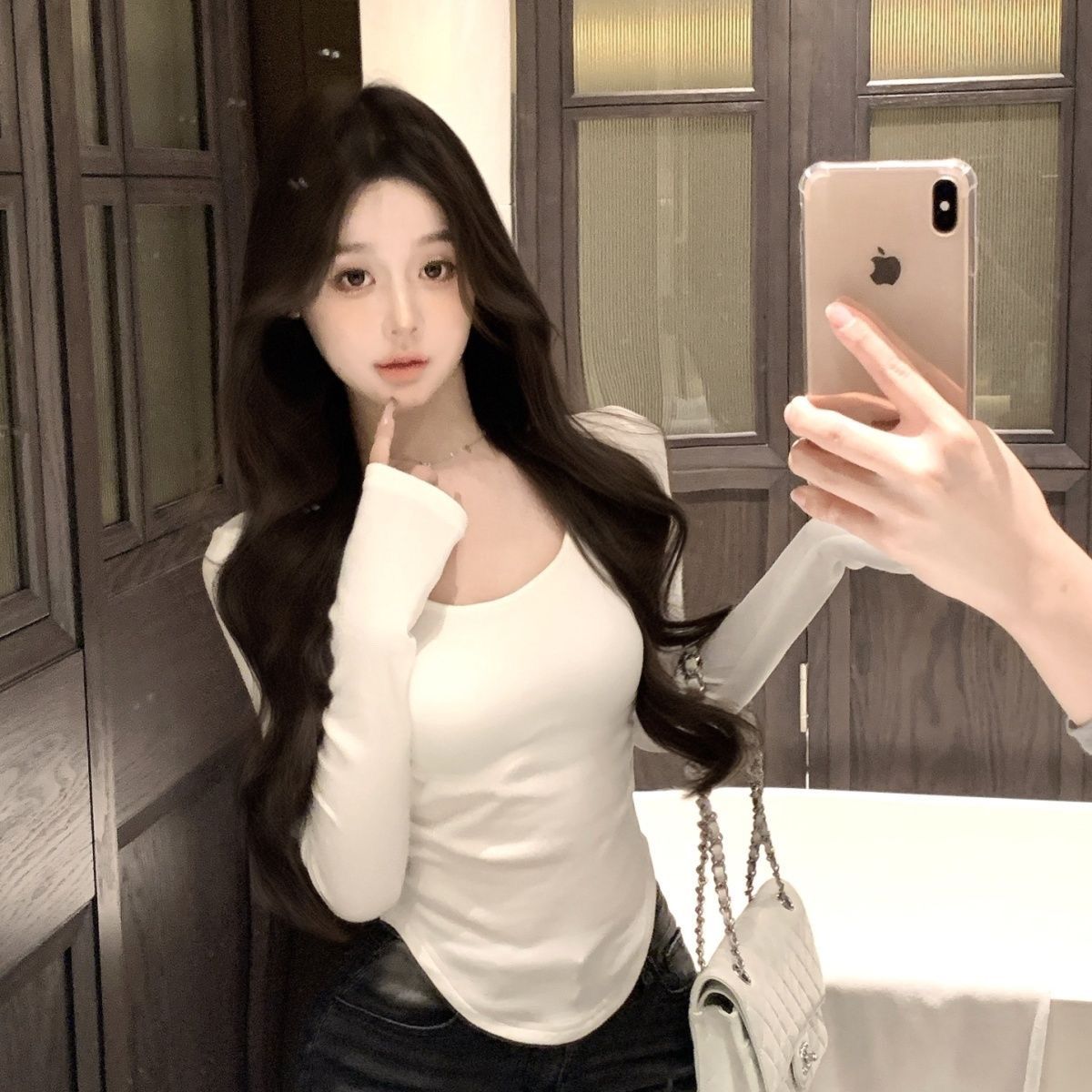 New Arrival Autumn/Winter Fleece-Lined Fitted Lace T-Shirt, Dermodacron Fabric, Designed Short Style, Chic Layering Long-Sleeve Top