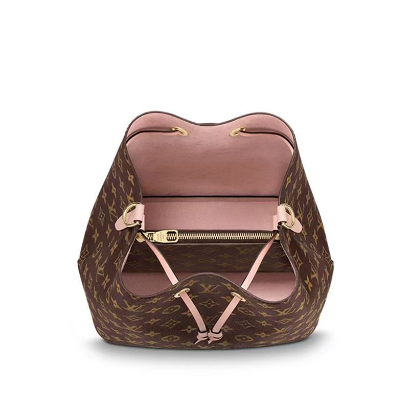 Louis Vuitton Women's Medium