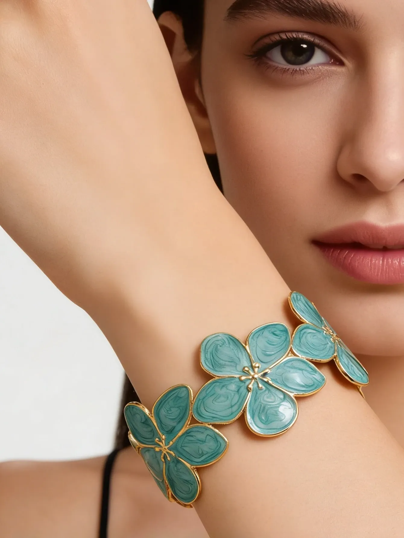 1pc Romantic Colorful Enamel Flower Shaped Stainless Steel Bangle Bracelet