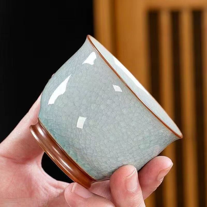 Authentic Ru Kiln Craftsmanship Classic Ru kiln ceramic with elegant glaze, inheriting traditional Chinese ceramic art.